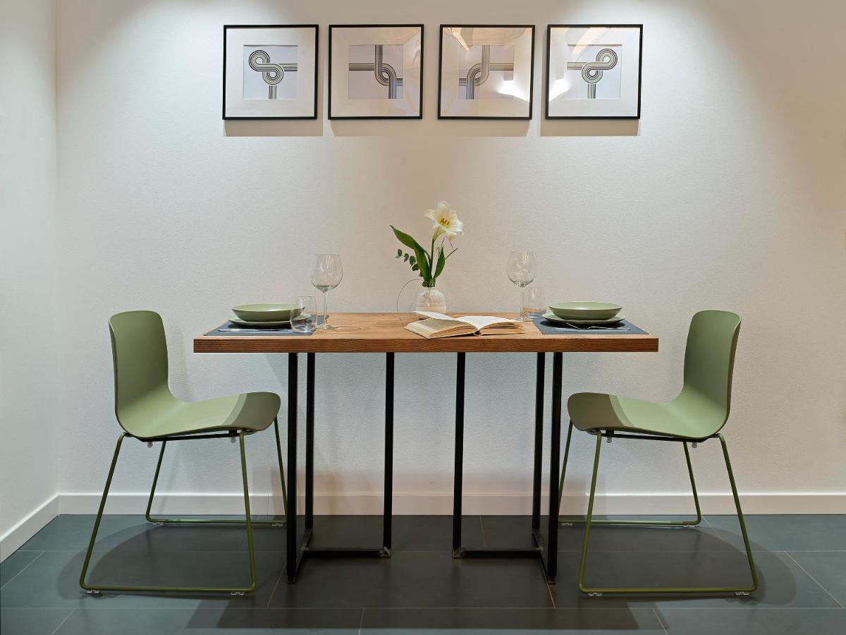 Sg9 City Apartments Брешия Экстерьер фото