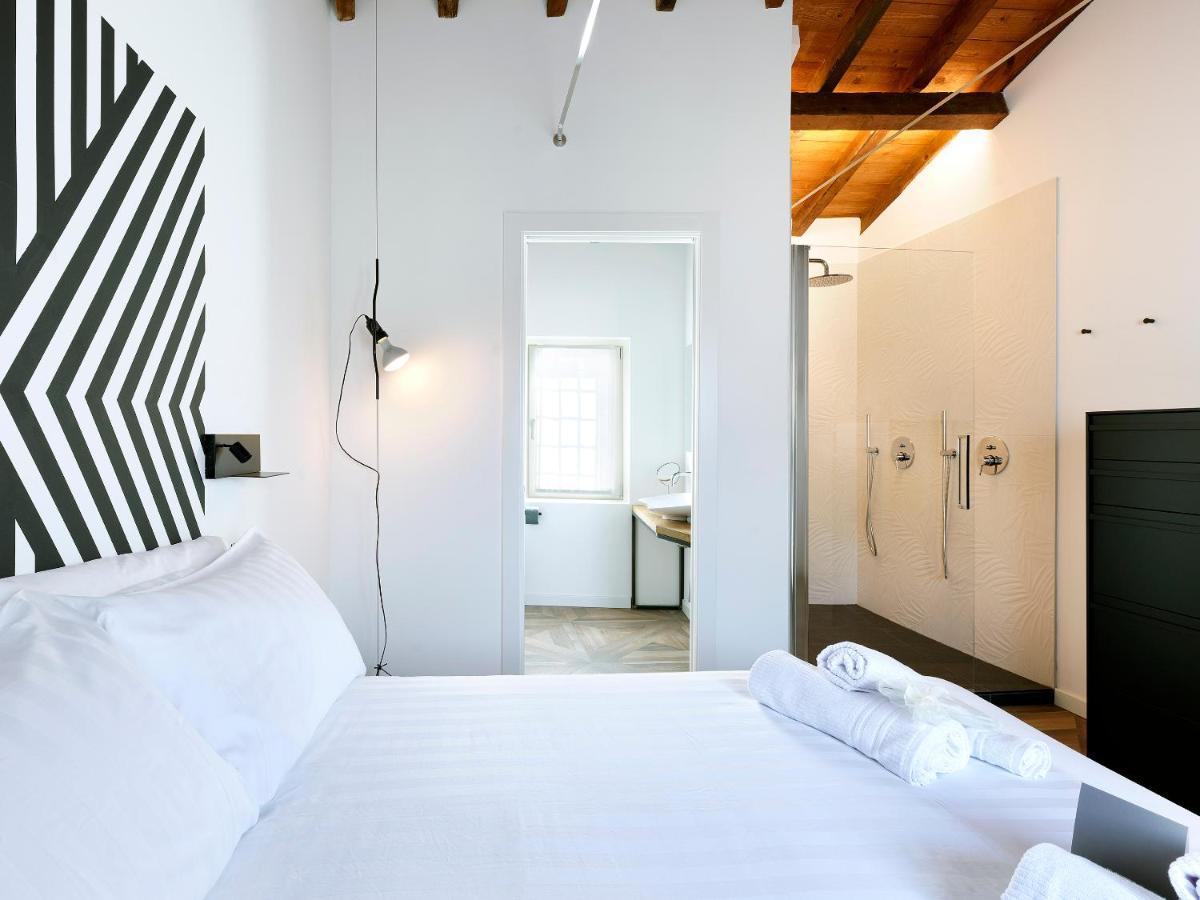 Sg9 City Apartments Брешия Экстерьер фото