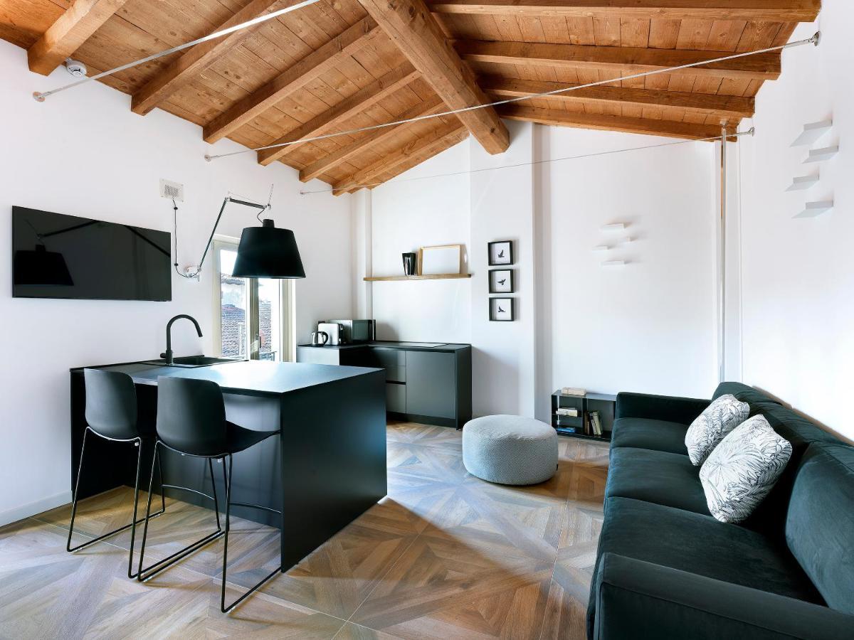 Sg9 City Apartments Брешия Экстерьер фото